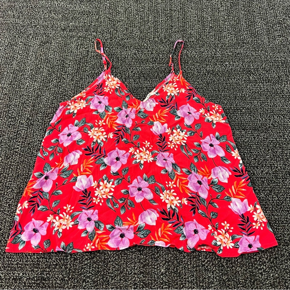 Floral tank